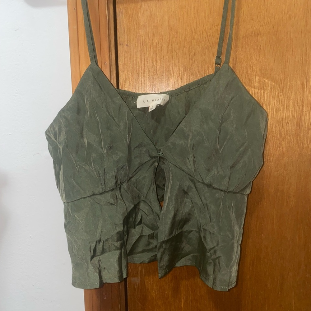 Pacsun LA Hearts single button top size small